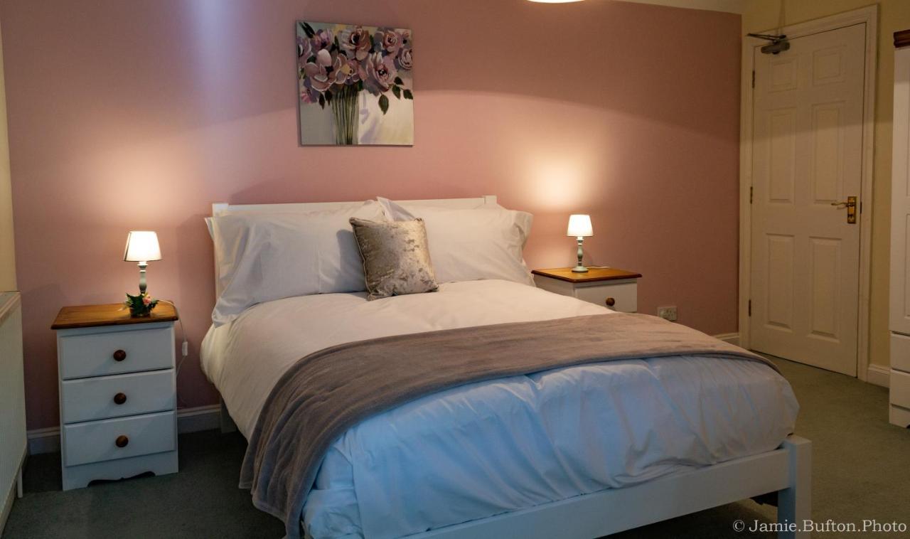Bransford Farm Fishery & B & B 외부 사진